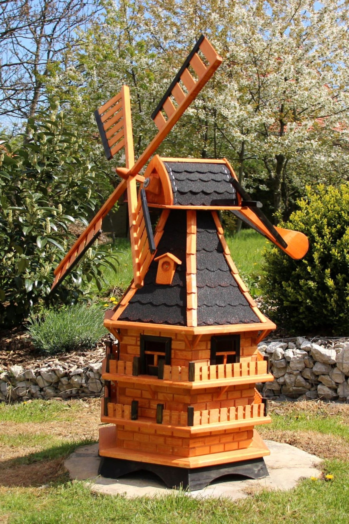XXL Gartenwindmühle 3-stöckig – mit Gaube & Solar – Holzdekoladen