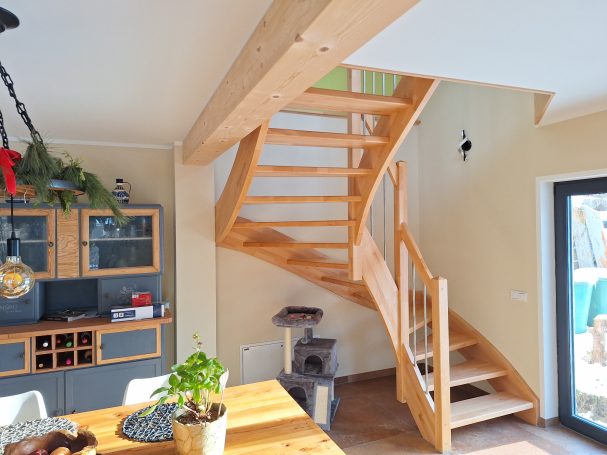 Neue Treppe vom Holzdekoladen